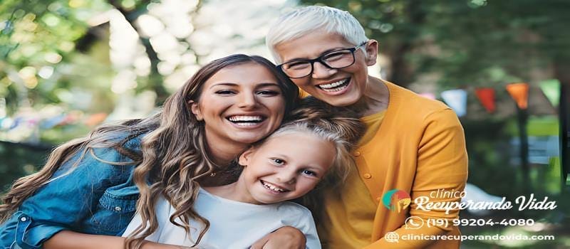 sinais-de-alerta-de-dependencia-quimica-que-todos-os-pais-devem-conhecer-clinica-recuperando-vida-oferece-as-melhores-clínicas-de-recuperação-para-Dependentes-Químicos-e-álcool-em-